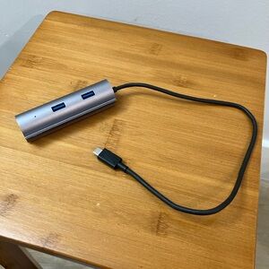 USB-C Hub with Multiple USB Ports - Silver